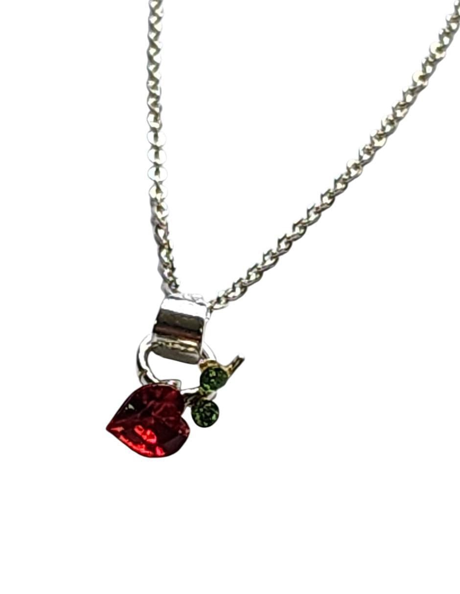 Collar con dije de corazón Cereza de plata P 925 4
