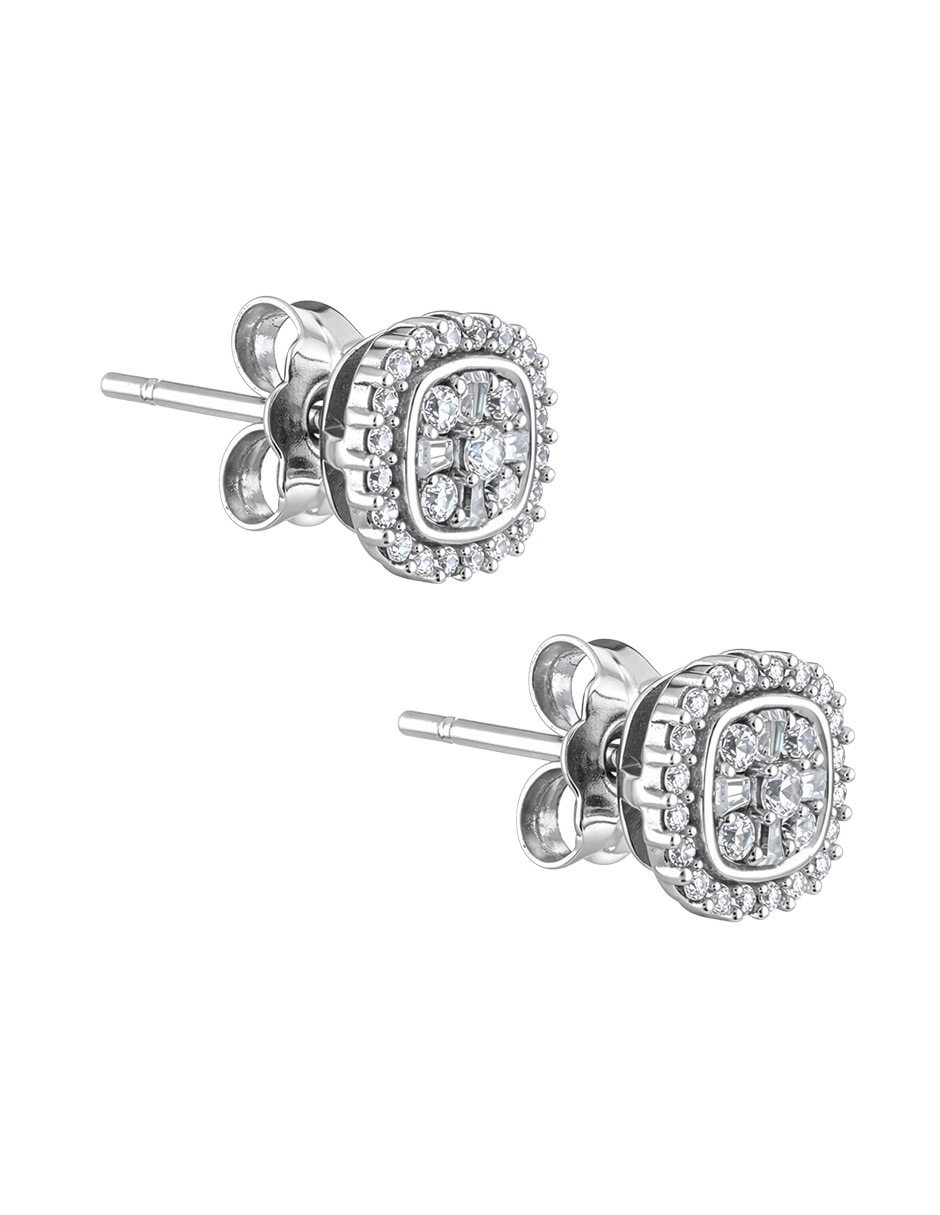 Aretes cortos cuadrados de oro blanco 14 K con acabado pavé diamante 2
