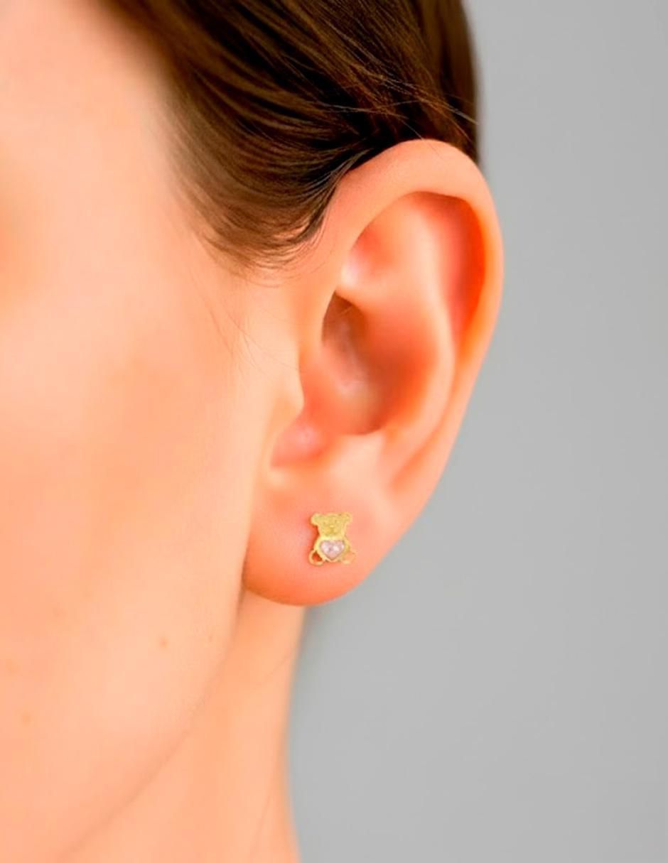 Arete de oso de oro amarillo 10 K con acabado brillante zirconia 4