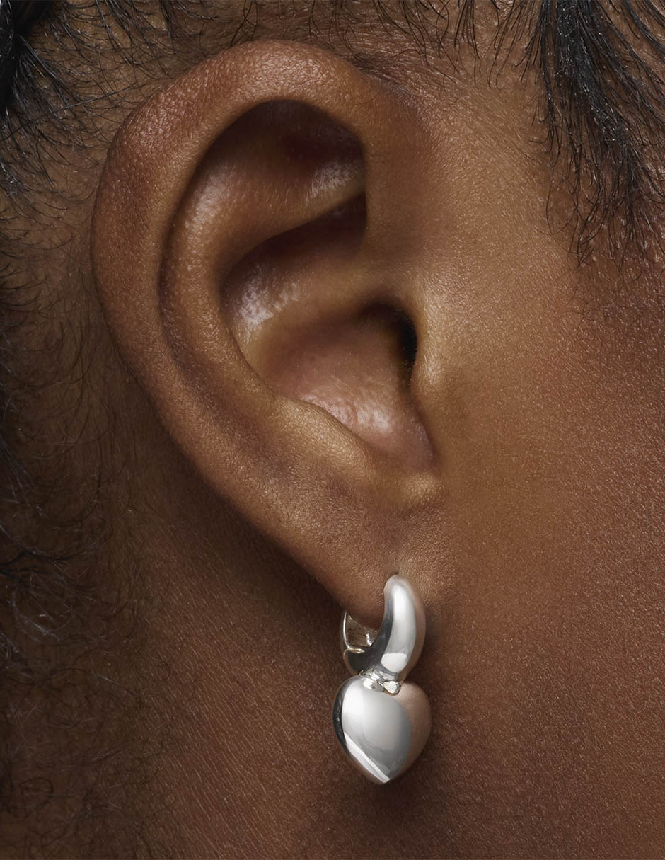 Aretes cortos de corazón Flechazo de plata P 925 con acabado brillante 5