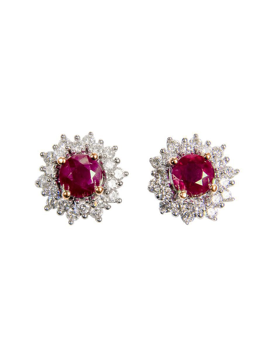 Aretes cortos de sol de oro 14 K con acabado texturizado rubí y diamante Aretes cortos de sol de oro 14 K con acabado texturizado rubí y diamante