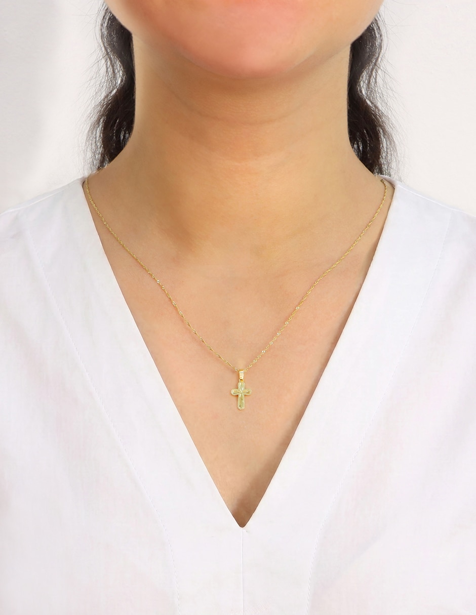 Dije de cruz de oro amarillo 14 K 4