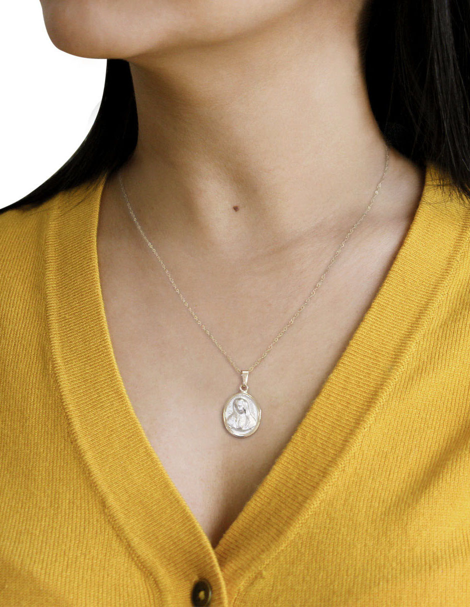 Colgante y dije ovalada de oro 14 K 5